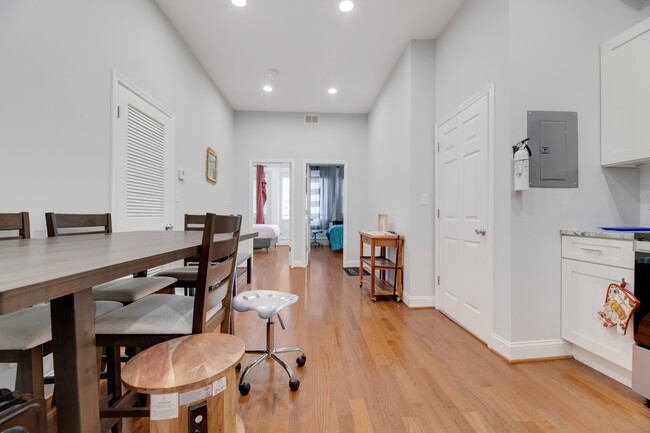 Foto del edificio - 1414 14th St NW