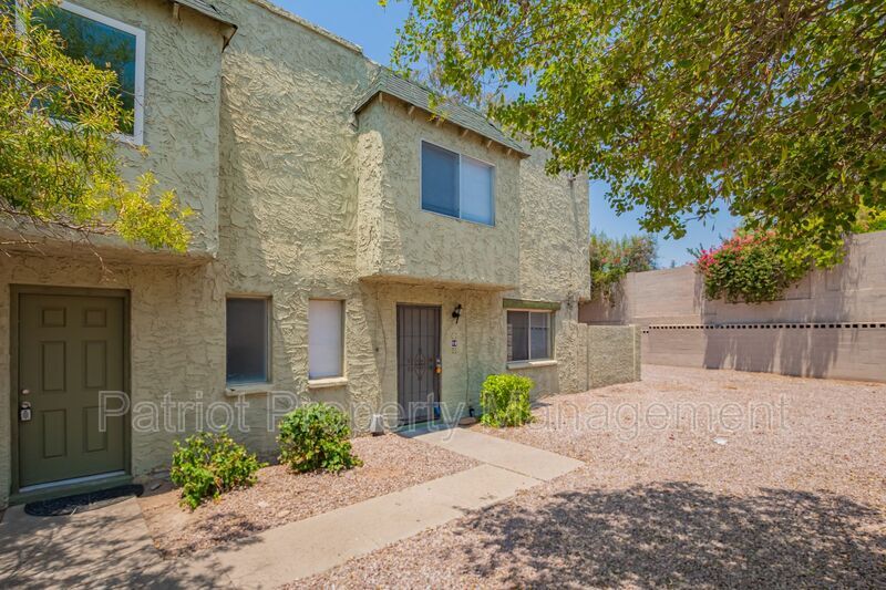 Primary Photo - 1500 W Rio Salado Pkwy