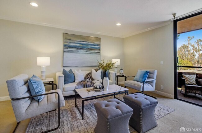 Foto del edificio - 1210 Bellevue Ave