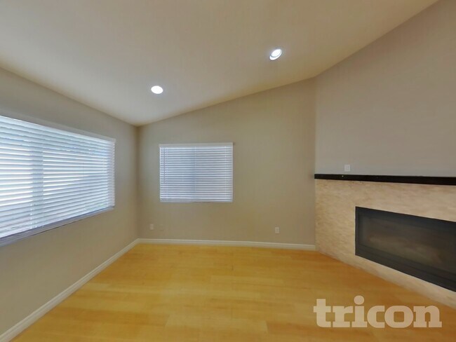 Foto del edificio - 1166 Picked Petal Ct