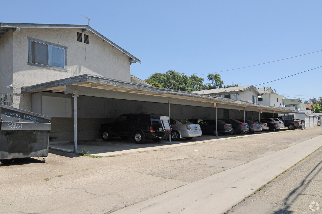 Building Photo - 416 W Arrow Hwy