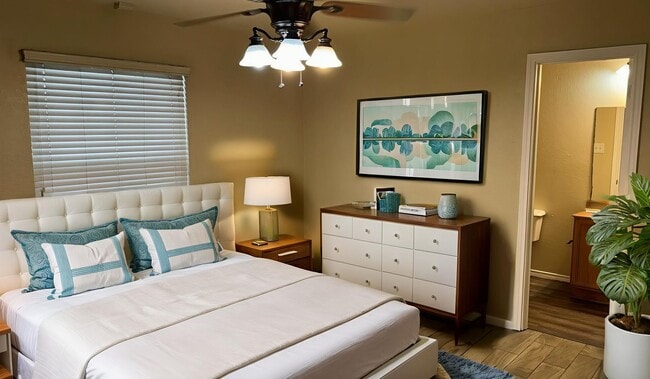 Foto del edificio - BEAUTIFULLY MAINTAINED  | ONE STORY  |  OPEN CONCEPT  |  GREAT LOCATION: 1604 & SHAENFIELD