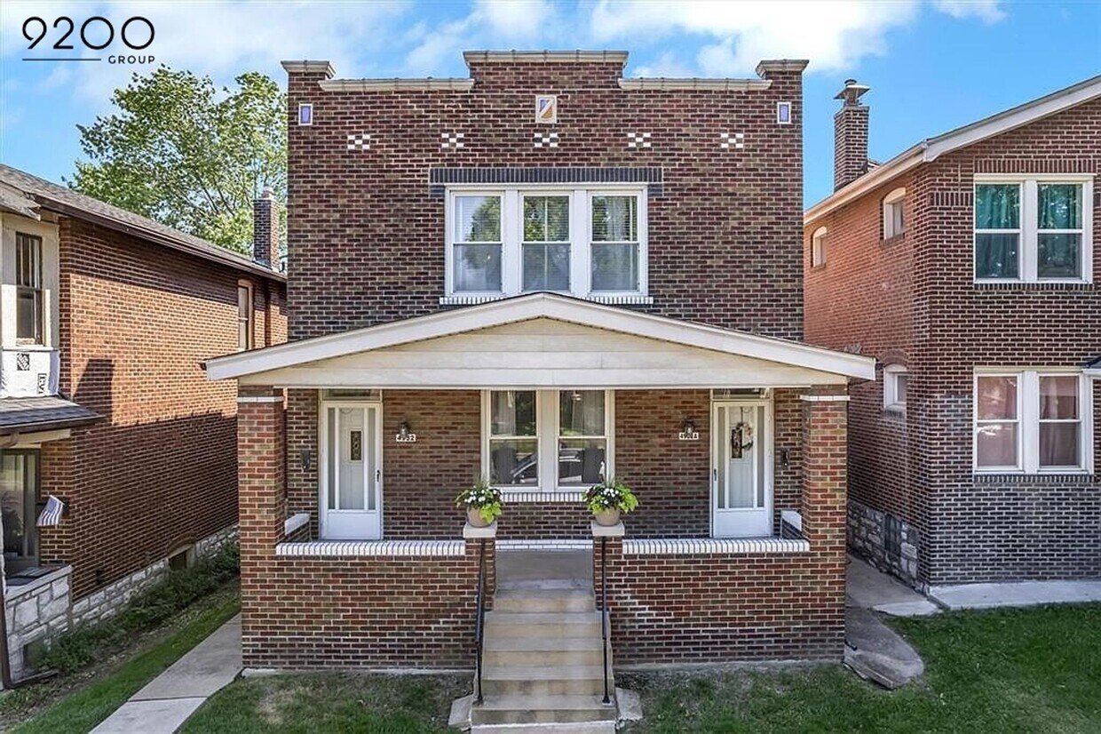 Primary Photo - Newly Renovated 2Bed/1Bath in Charming Sou...