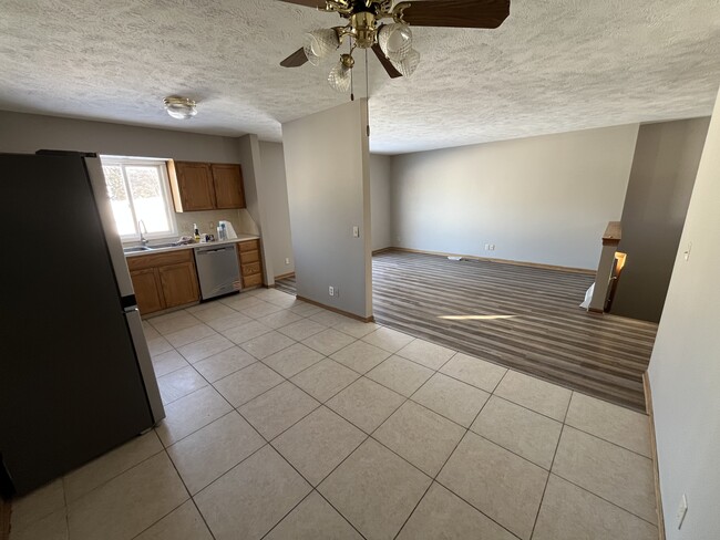 Building Photo - 505 Michael Dr