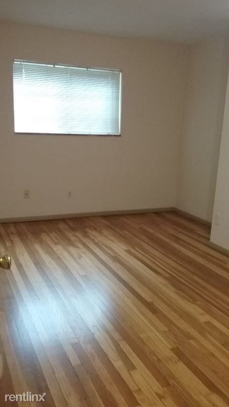 Building Photo - 1 br, 1 bath Apartment - 4145 Magnolia Avenue