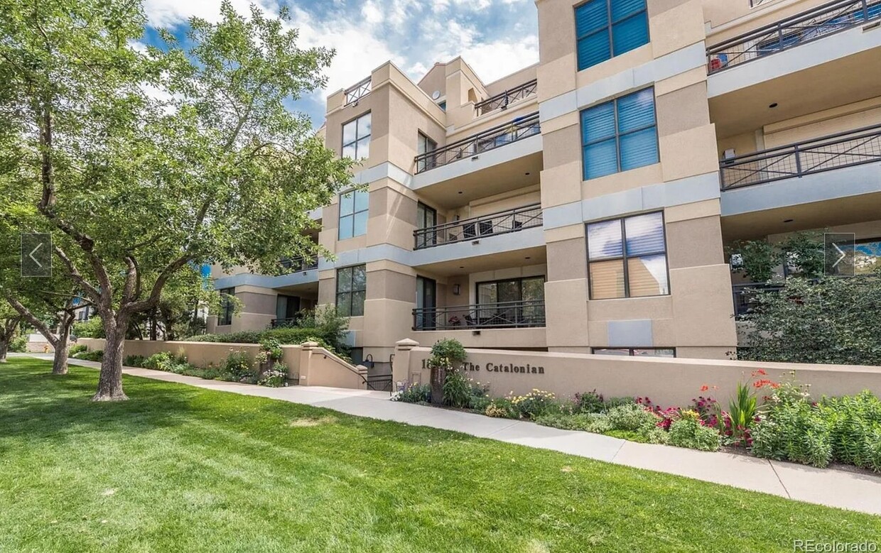 Foto principal - 1 bedroom, 1 bath Cherry Creek North - Ava...