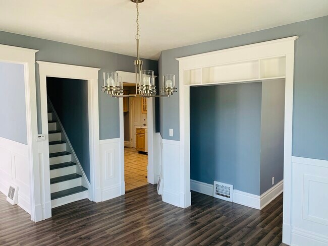 Foto del edificio - 1525 S Main St