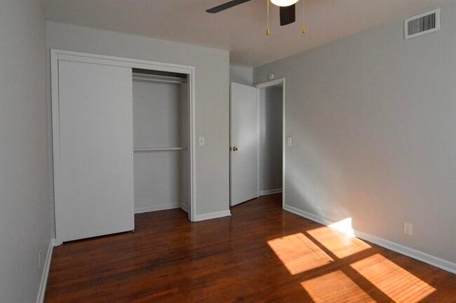 Foto del edificio - 801 N 48th St