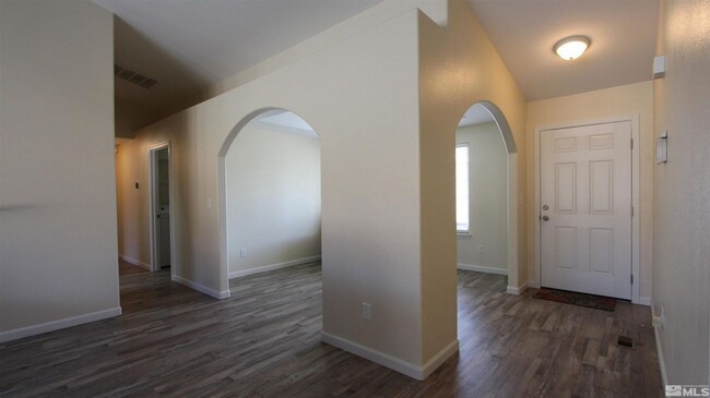 Foto del edificio - Charming 3BR House in Fernley