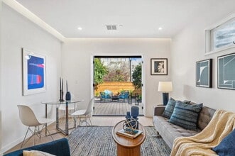 Building Photo - 136 Parnassus Ave