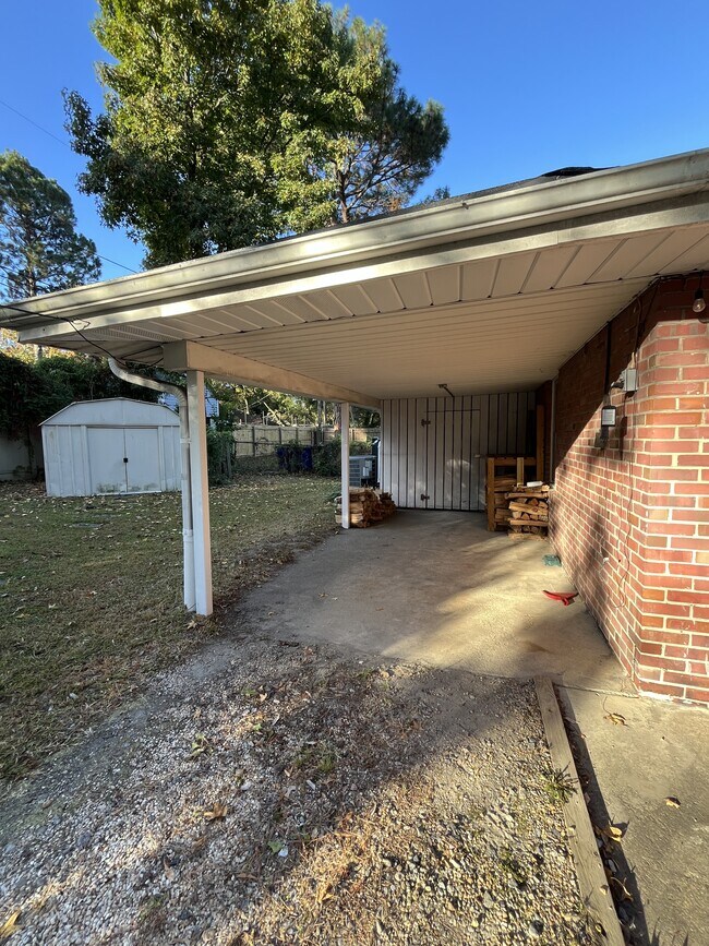 Foto del edificio - 1701 49th St