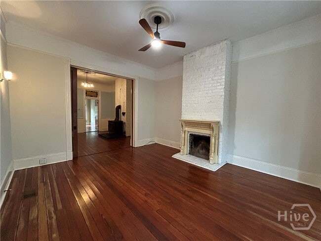 Building Photo - 413 E Huntingdon St