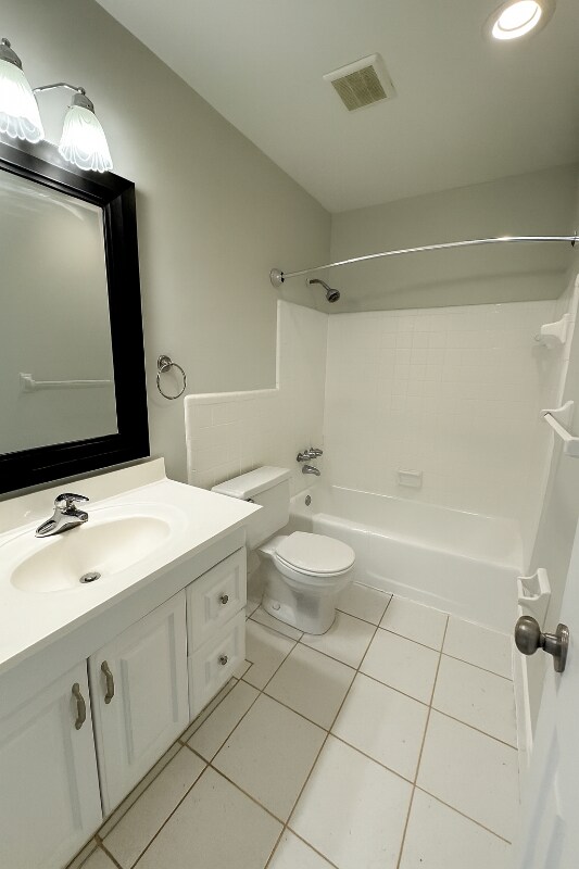 Foto del edificio - 5410 NE 22nd Terrace