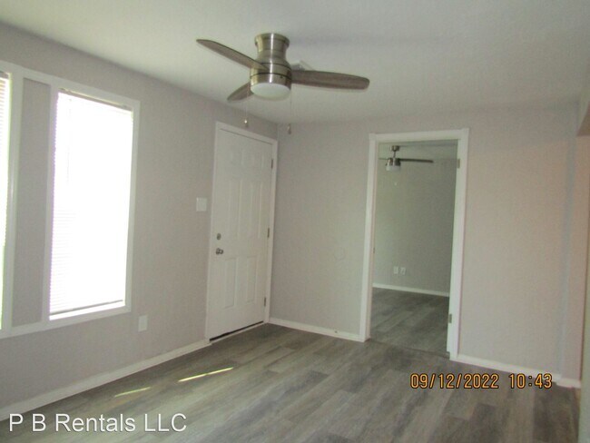 Building Photo - 3 br, 1 bath House - 2725 SW "G" Avenue
