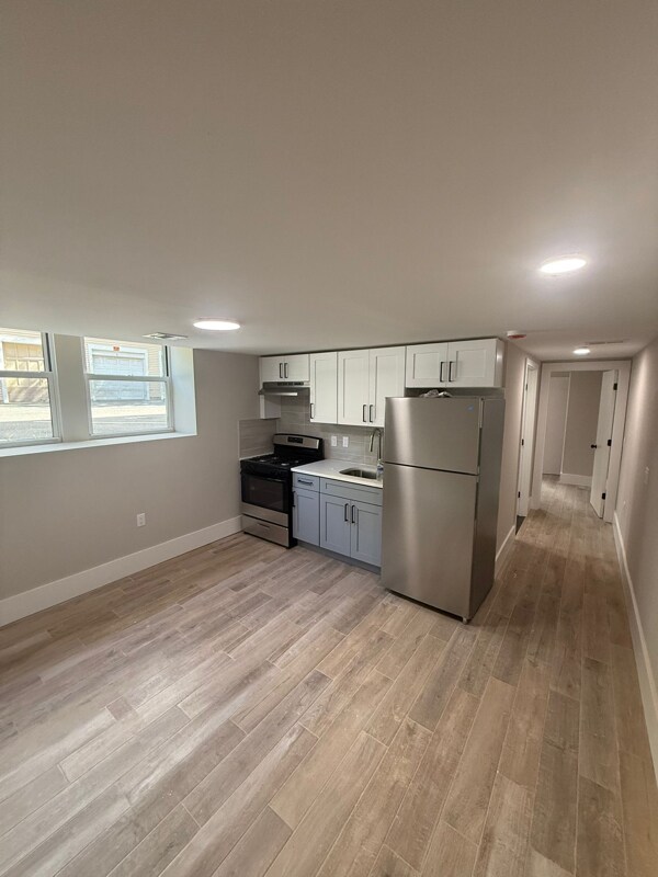 Primary Photo - 501 W 7th St