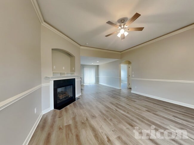 Building Photo - 339 Gleaner Dr