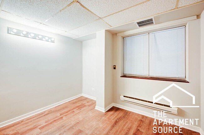 Foto del edificio - 4874 N Magnolia Ave