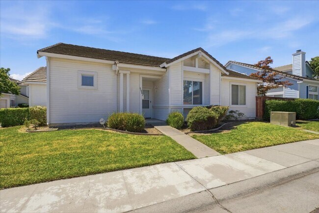 Foto del edificio - 9386 Laguna Pointe Way
