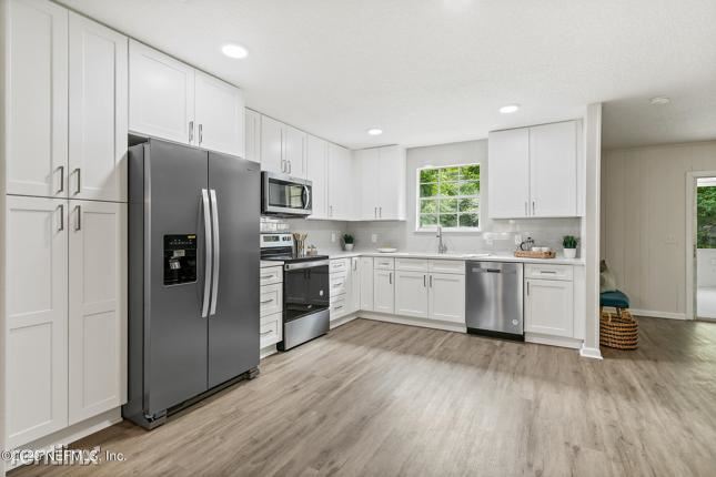Building Photo - 4 br, 2 bath House - 10742 R Clydesdale Dr E