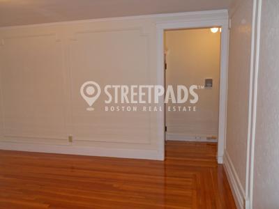 Building Photo - 1 bedroom in Malden MA 02148