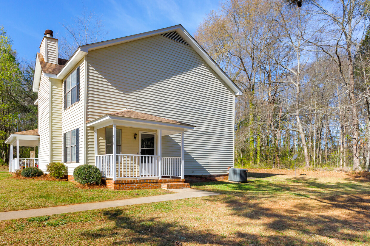 103 Montague - 101 Montague Dr