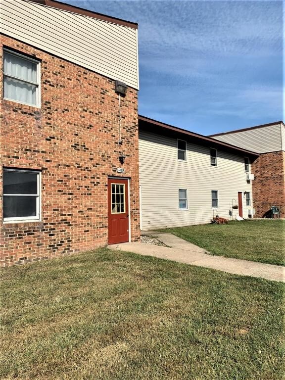 Primary Photo - 4285 South 5th Street #3