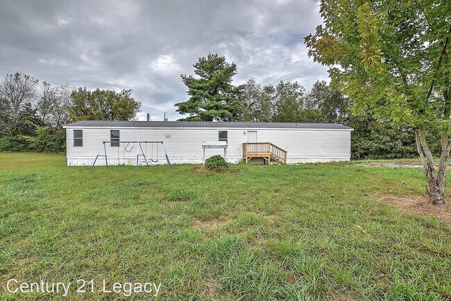 Building Photo - 3 br, 2 bath House - 205 Burnett Chapel Ln