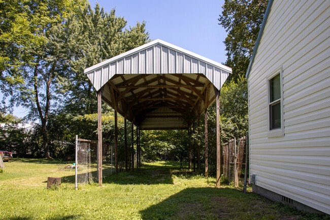 Covered Parking - 101 S Legion Cir