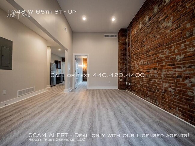 Building Photo - 1956 W 65th St