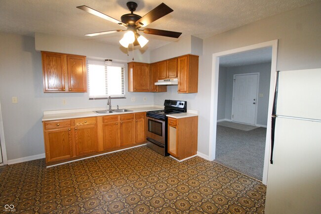 Foto del edificio - 304 S Mill St