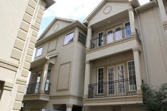 Building Photo - 1324 Birdsall St