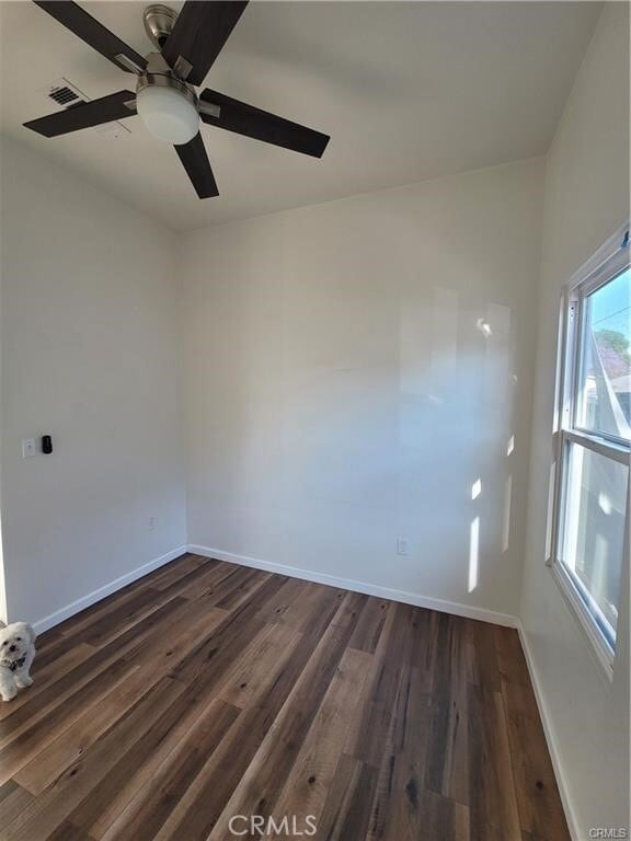 Building Photo - 418 Camulos St