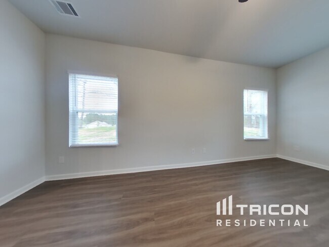 Foto del edificio - 416 Wallace Cir