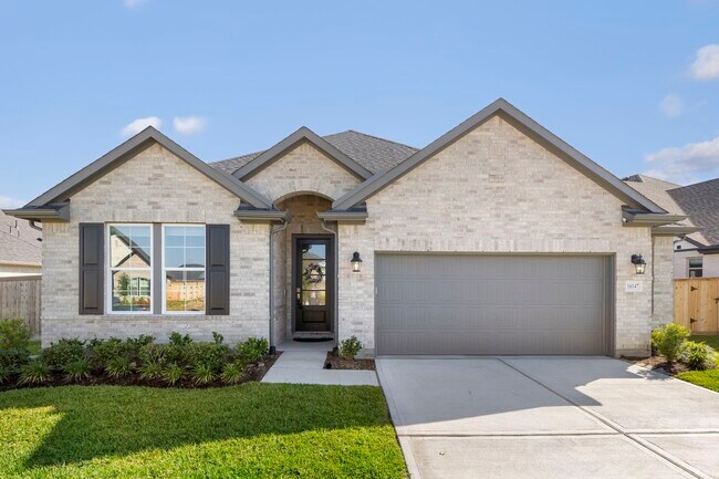 Building Photo - 16147 Sapphire Crst Dr