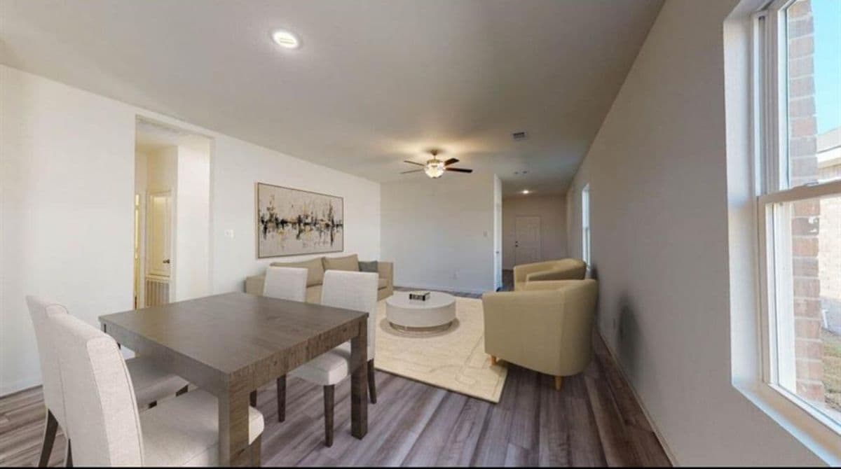 Foto del edificio - 614 Edge Lake Ct