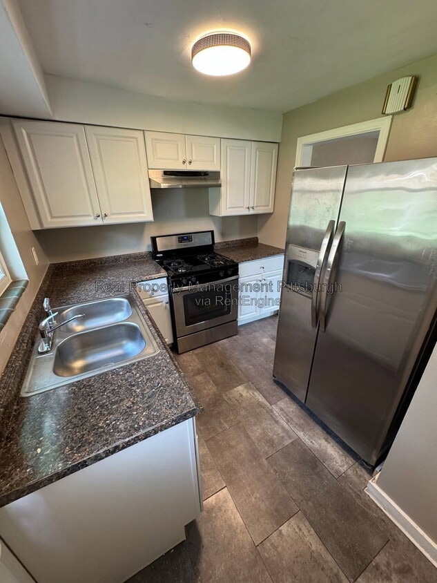 Photo - 2819 Morlock Street