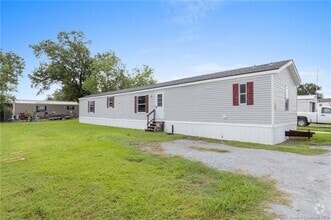 Building Photo - 455 Scheufens Rd