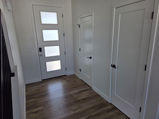 Foto del edificio - 2046 W Lydia Ln