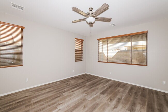 Foto del edificio - 17434 W Lisbon Ln