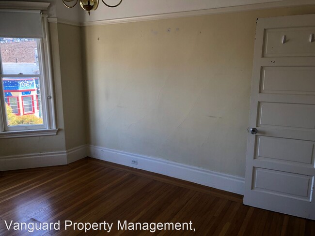Building Photo - 3 br, 1 bath Apartment - 603 Clayton Street
