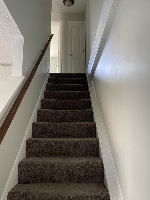 Building Photo - Luxury Townhome for Rent