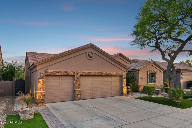 Foto del edificio - 4629 E Red Bird Rd