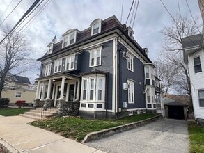 Building Photo - 57 Pleasant St