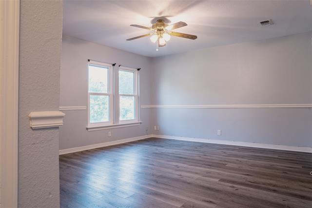 Building Photo - 6627 Onyx Dr N