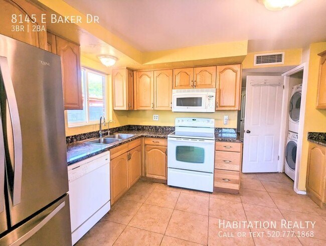 Building Photo - Delightful 3Bed/2Bath at Carriage Park w/ ...