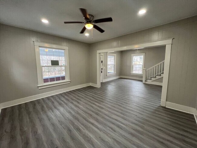 Building Photo - 2325 23rd St Ensley