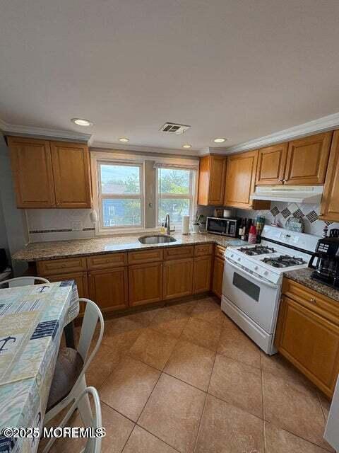 Foto del edificio - 217 Blaine Ave