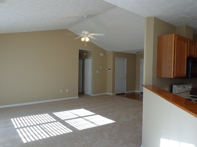 Building Photo - 6100 Glenmay Drive