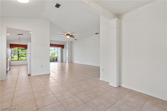 Foto del edificio - 10025 Horse Creek Rd