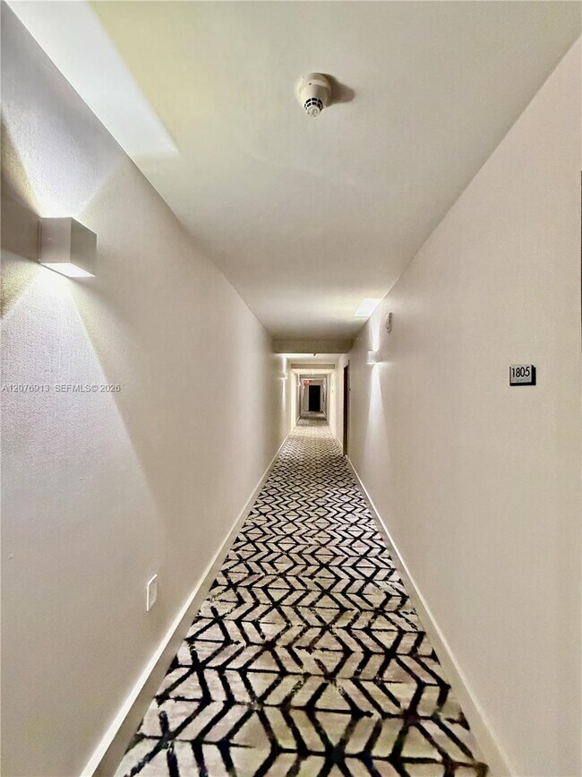Foto del edificio - 2101 Brickell Ave